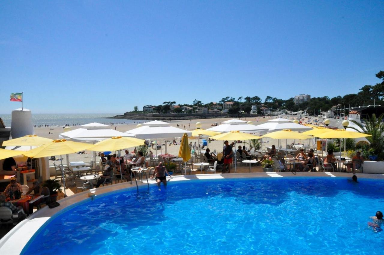 CHAMBRE D'HOTES Les Volets Bleus - VILLA L'OLIVIER côté mer Vaux-sur-Mer Esterno foto